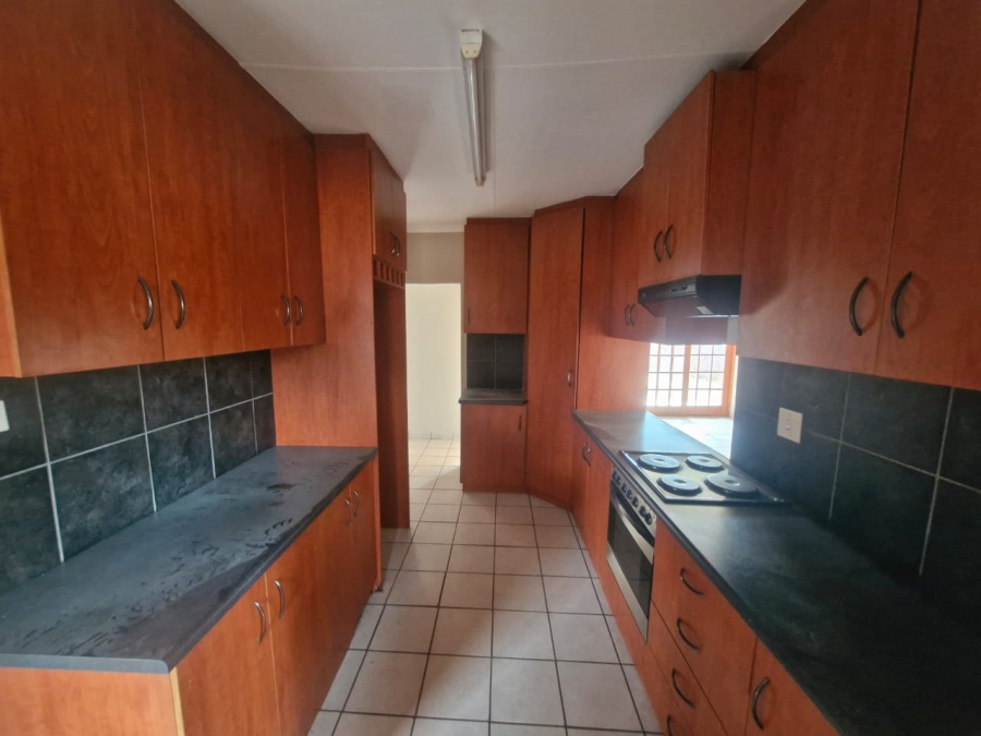 To Let 3 Bedroom Property for Rent in Kathu Northern Cape
